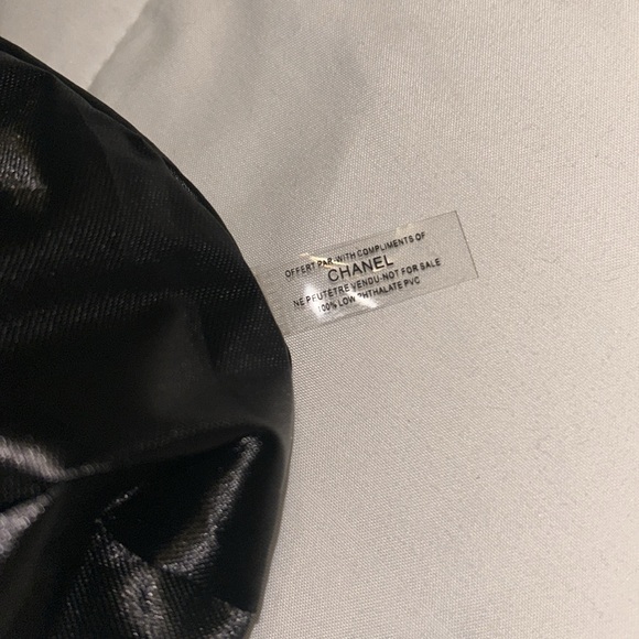 🖤 Black Rare find black/white precision bag - Picture 9 of 9